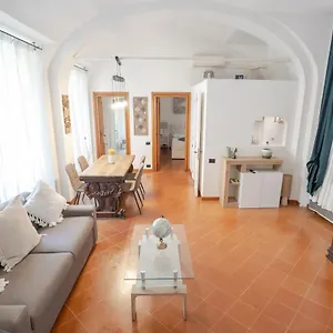Apartment D'elite Trevi Fountain, Rome